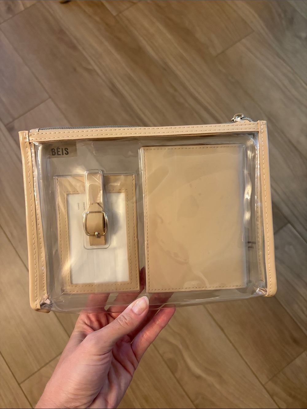 BEIS Matte Beige In Flight Organizer & BEIS Shiny Beige Passport/Luggage set - Picture 6 of 7